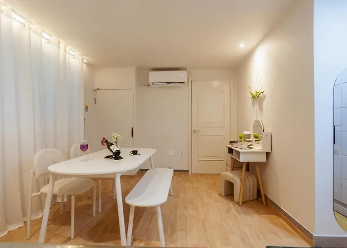 Apartment Hongdae, Mangwon82 *